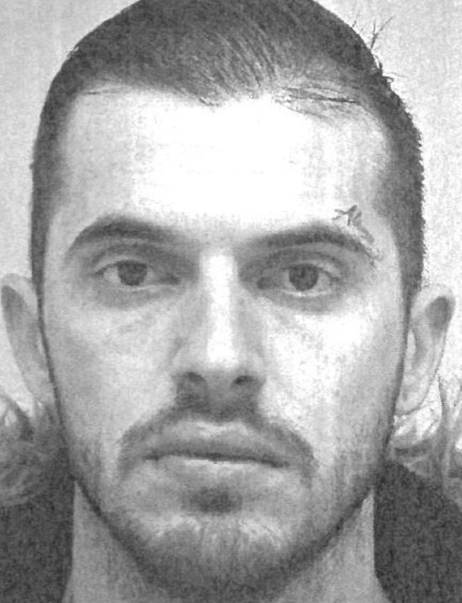 Bada Zsoltot fogolyszökés miatt körözik a hatóságok Forrás: police.hu