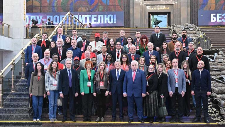 Független baloldali médiát!