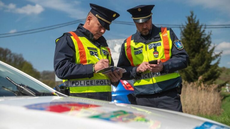 A jelenlegi jogosítvány helyett digitális vezetői engedély lesz, az egész unióban egységesen bevezetve Fotó: Hüvösi Csaba/VG