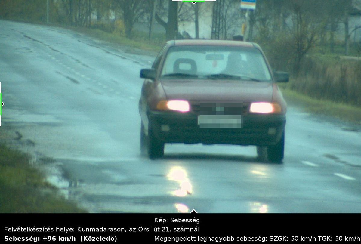 Kunmadarasi gyorshajtás: a sofőrnek emlékezetes marad ez a száguldás Forrás: Jász-Nagykun-Szolnok vármegyei rendőrség közösségi oldala