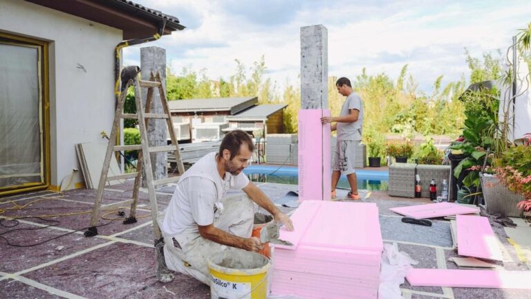 Lakásfelújításnál a számla gyakran elmarad - sokasodnak a panaszok a baranyai fogyasztóvédőknél Forrás: MW Fotó: Máthé Daniella
