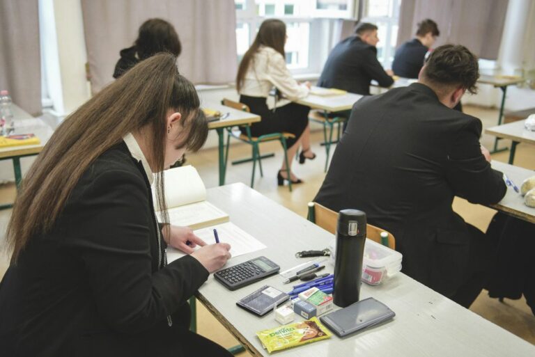 Megvan a rangsor, melyek a legjobb középiskolák Heves vármegyében Forrás: Albert Péter/Heol.hu