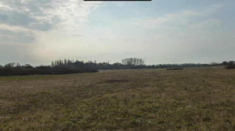 Tapolca határában most olcsó telek várja új tulajdonosát Fotó: ingatlan.com