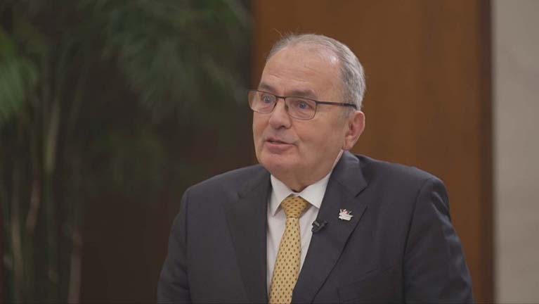 Thürmer: Kína nélkül nincs világbéke