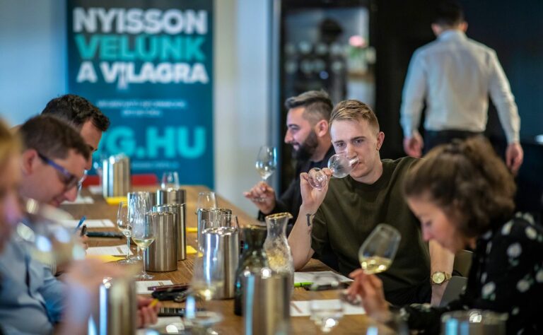 TOP 100 Magyar bor közül 22 szekszárdi Forrás: Facebook