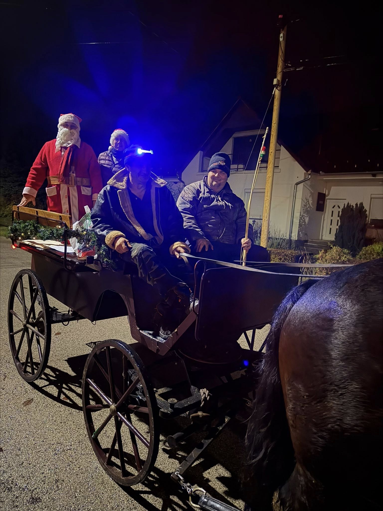 Megérkezett a Mikulás Somberekre!