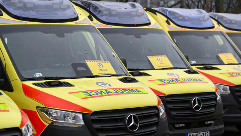 Mentőautókra került a hős kisfiú mondata