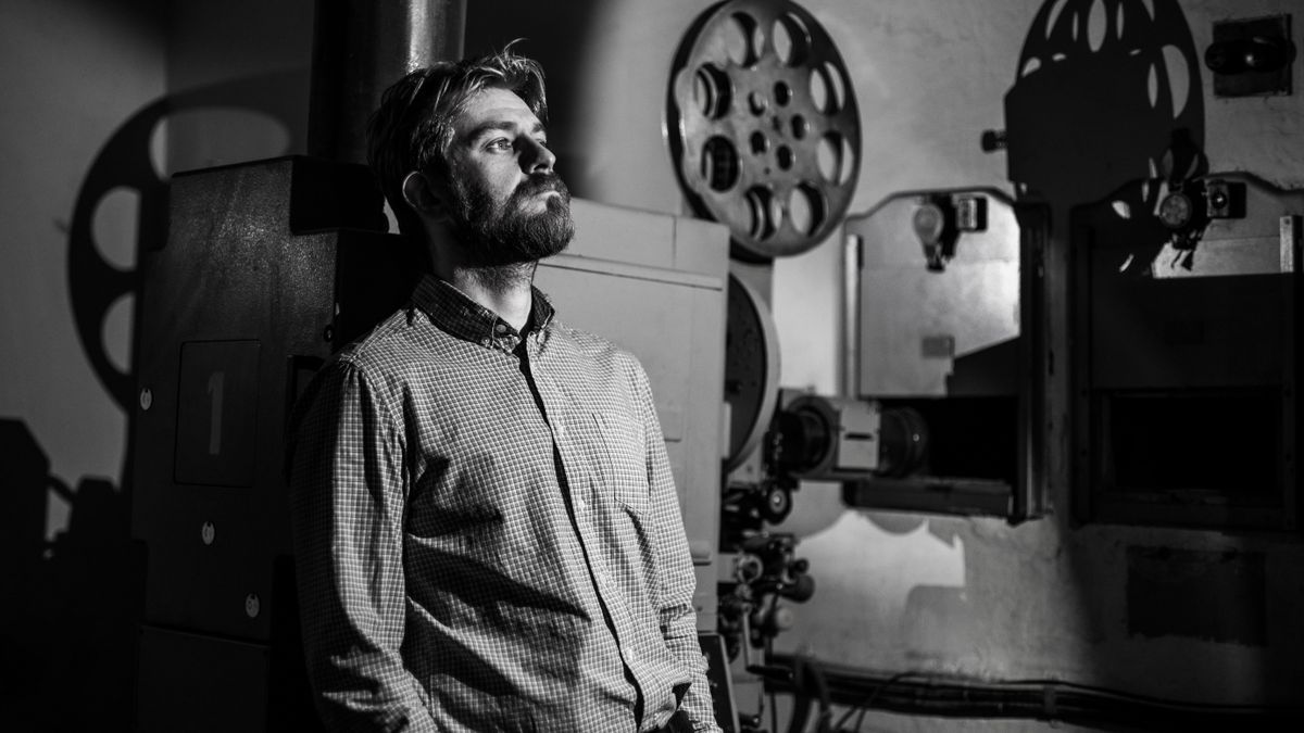 A diavetítő iránti rajongás ma is él: a színes képek és a közös vetítések olyan élményt adnak Fotó: Shutterstock.com / Forrás: Illusztráció