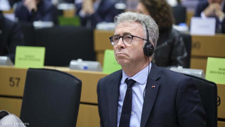 „Előbb Hitler, most az EU készül Oroszország ellen” – összebalhéztak Von der Leyen javaslatán a képviselők