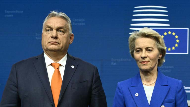 Így mentene meg a kormány 1600 milliárd forintnyi uniós forrást