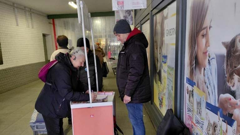 Kecskemét: boldog karácsonyt kívánt a Munkáspárt