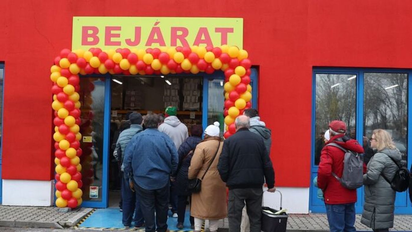 Magyarországon is megnyitotta első üzletét a Mere orosz „hard” diszkontlánc.