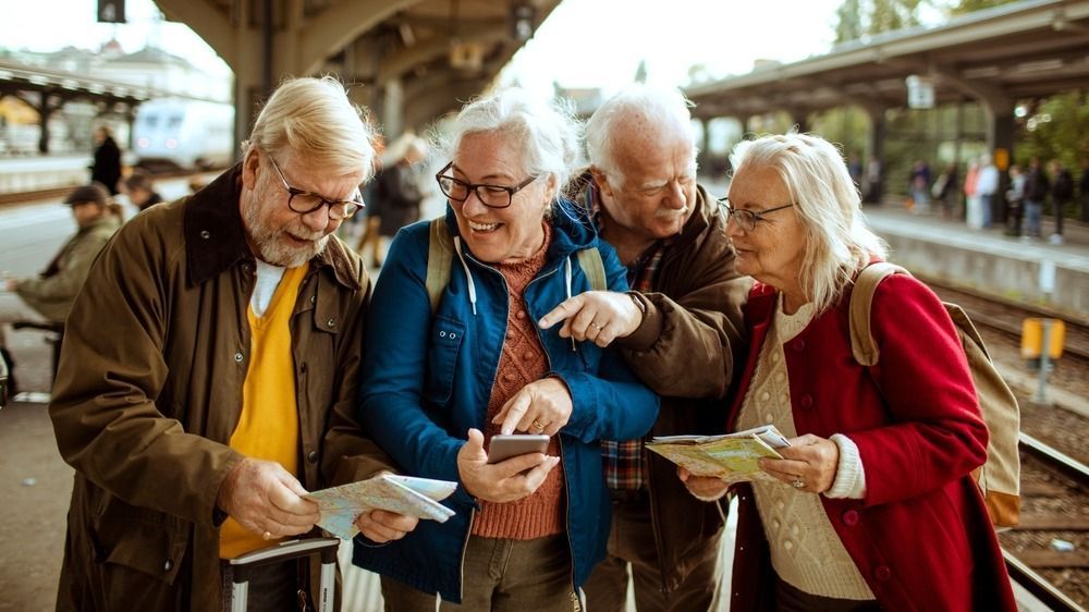 A nyugdíjas kártya számos kedvezményre jogosít Forrás: Shutterstock.hu