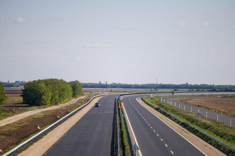 M4-es gyorsforgalmi út: még idén átadják az új szakaszt Forrás: Magyarepitok.hu