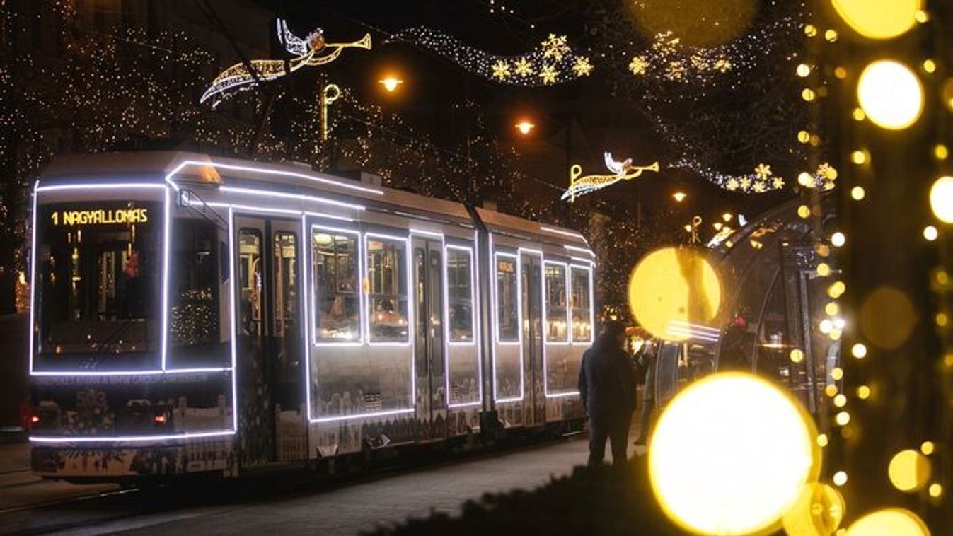 Mikulás járat péntek délután