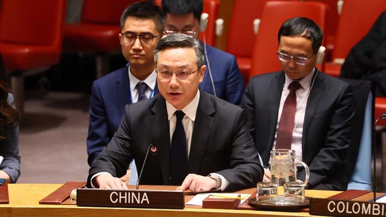 Kína: az erőszak nem oldja meg a problémákat