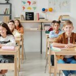 Neveljünk újra okos fiatal generációt!