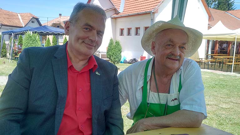 Sohasem csüggedni, sohasem feladni, csak előre!