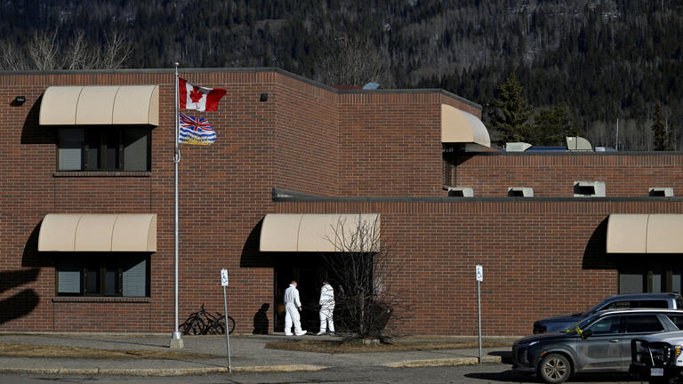 Tömegmészárlás Kanadában legalább nyolc embert megölt egy 18 éves elkövető