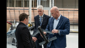 Amerika: új hadiipart teremteni!