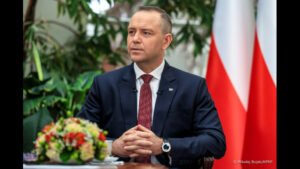 Atomfegyvert akarnak a lengyelek