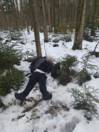 "...már közel a 70 személy vesztette életét, akik a zöldhatáron keresztül próbálkoztak elhagyni az országot. A legtöbb áldozat a Tiszába fulladt..."