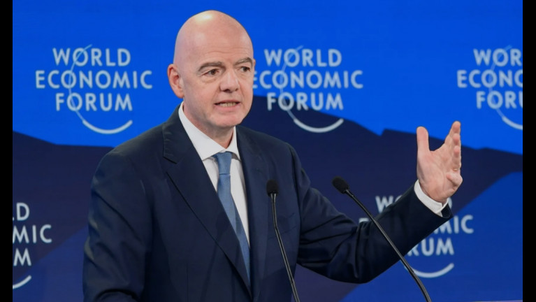 Engedjék vissza az orosz futballcsapatokat!