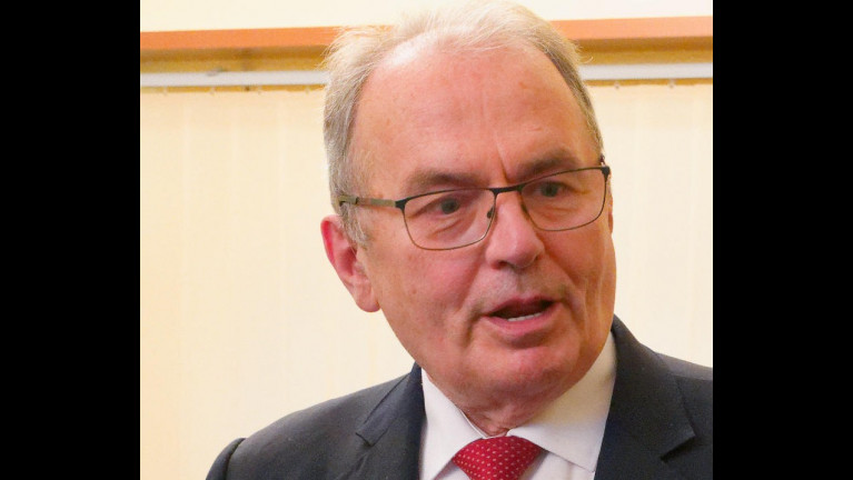 Hány centi a szuverenitás?