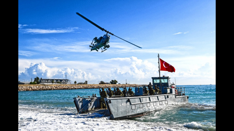 Hol szállnak partra a törökök?