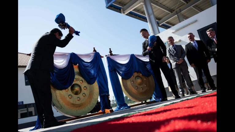 Laosz: a keleti nyitás jó példája