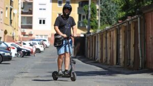 "A rendőrség a rolleresek figyelmét is felhívta az ittas vezetés veszélyeire.