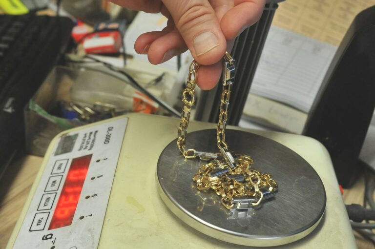 Az aranyfelvásárlókkal óvatosnak kell lenni - figyelmeztet olvasónk.