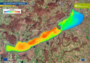 Balaton műholdképe: a Copernicus felvételén látszik a víz tisztaságának változása Forrás: Copernicus.eu