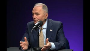 Thürmer: Nyitott szemmel, félelem nélkül!