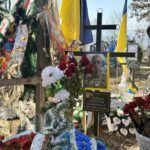 A háború nemcsak életeket vesz el, hanem az élőkből is elvesz valamit.