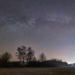 "...a résztvevők a tavaszi erdő és az éjszakai égbolt varázsát egyaránt megtapasztalhatják..."