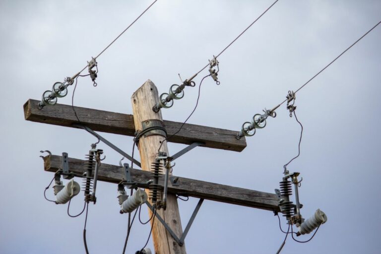 Több száz ügyfelet és számos transzformátort is érintenek az áramszünetek. Fotó: vietanh85 / Forrás: Shutterstock / Illusztráció