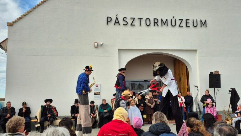 A hortobágyi kihajtáson egy nagyon kedvelt programmal várják a résztvevőket Forrás: Hortobágyi Nemzeti Park Igazgatóság/Facebook