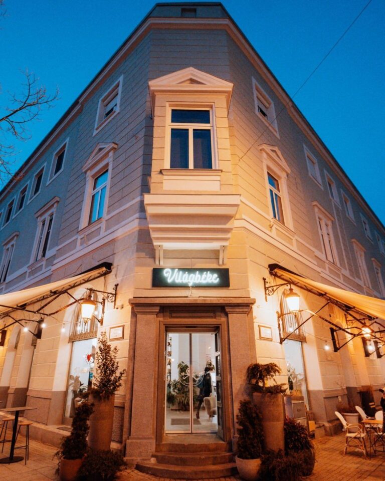 Bezárt a népszerű belvárosi étterem Debrecenben Forrás: Pizza Kávé Világbéke/Facebook