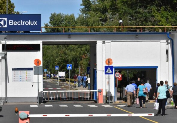 Bezárja egyik gyáregységét az Electrolux, nehéz helyzetben az ott dolgozók Forrás: Szoljon.hu