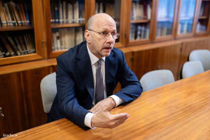 Magyar Péter hadat üzent Polt Péternek és az Alkotmánybíróságnak, de több csavar is van a történetben