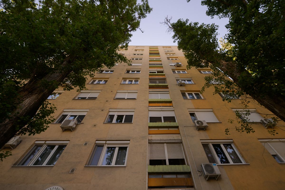 A panellakások ára elérte a lélektani határt, nem nő tovább, sőt az eladók kénytelenek időnként árat csökkenteni. Fotó: Török János