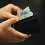 Újabb érv a bankkártya mellett: közelít a lejárati időhöz a régi 1000 forintos bankjegy, mihamarabb váltsd be a régi címleteket! Forrás: Illusztráció / MW-archív