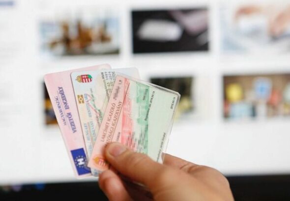 Az új eSzemélyi kizárólag személyesen igényelhető valamelyik kormányablakban