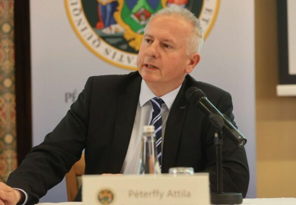 Péterffy Attila újra elmondta a véleményét a mérgező azbesztszállítmányok ügyében.