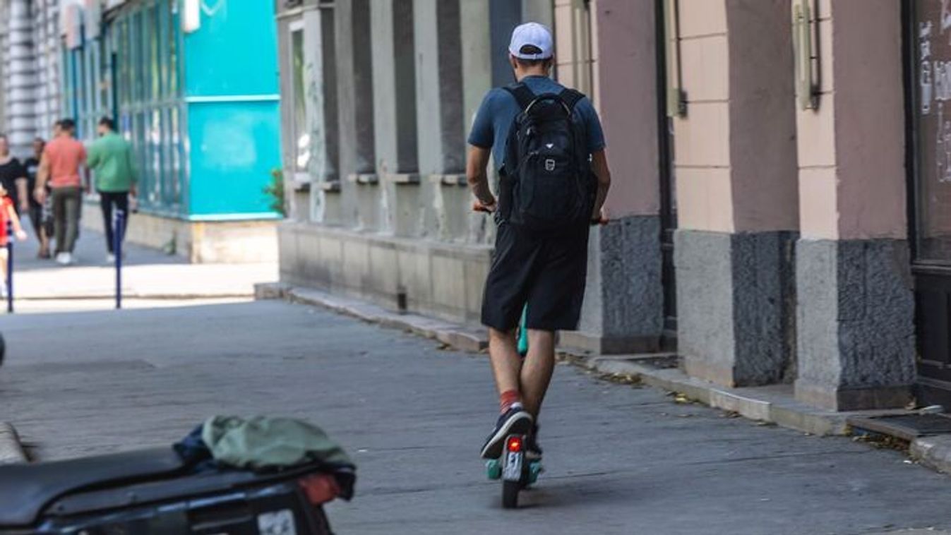 "...az ismeretlen rolleres megállás nélkül elhagyta a helyszínt..."