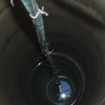 A szivattyúszervizeknek sok munkájuk van, mert többen saját kútjukból szeretnék biztosítani a locsoláshoz vagy akár a házi vízellátáshoz szükséges vizet. Fotó: architectphd / Forrás: Getty Images illusztráció