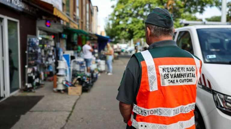A NAV friss adatai szerint 309,5 milliárd forint érkezett a költségvetésbe Heves vármegye adózóitól Fotó: MW