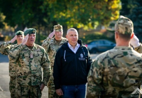 Magyar csapatok 80 kilométerre az ukrán határtól