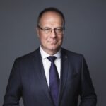 Navracsics Tibor: Több helyet az önkormányzatoknak!